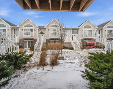 7214 Farmstead Lane - Photo Thumbnail 22