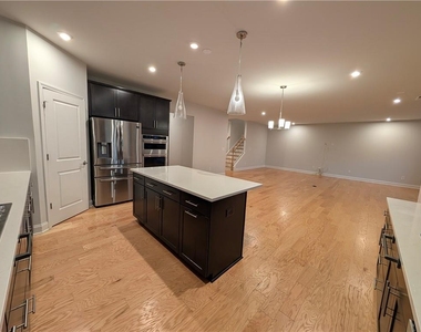 406 Riverclub Road - Photo Thumbnail 5