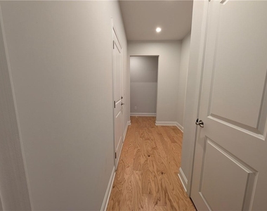 406 Riverclub Road - Photo Thumbnail 20