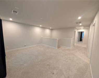 406 Riverclub Road - Photo Thumbnail 31