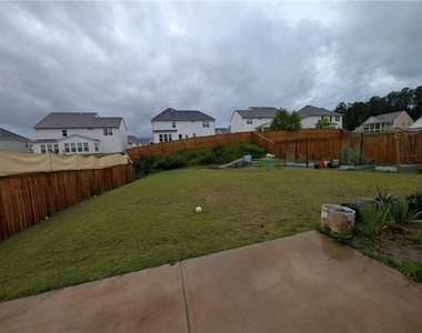 406 Riverclub Road - Photo Thumbnail 45
