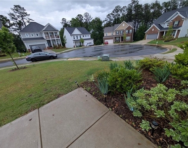 406 Riverclub Road - Photo Thumbnail 1
