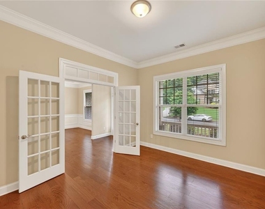5327 Whitney Landing - Photo Thumbnail 3