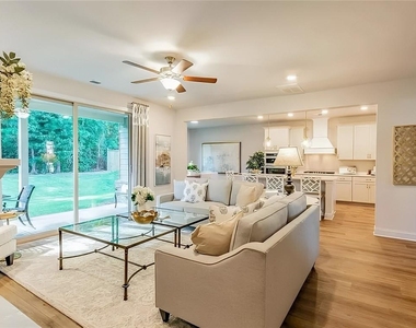 7930 Tiberon Pkwy - Photo Thumbnail 7