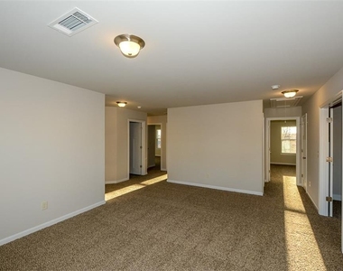 3319 Mulberry Cove Way - Photo Thumbnail 13