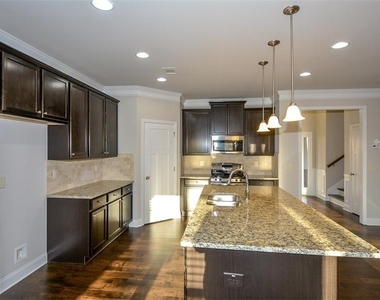 3319 Mulberry Cove Way - Photo Thumbnail 5