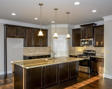 3319 Mulberry Cove Way - Photo Thumbnail 6