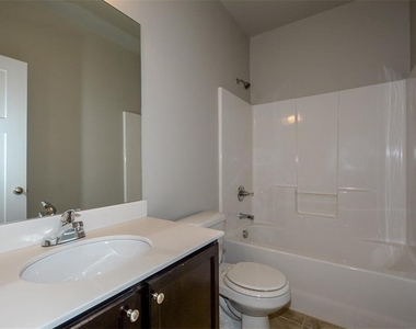 3319 Mulberry Cove Way - Photo Thumbnail 21