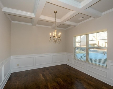 3319 Mulberry Cove Way - Photo Thumbnail 4