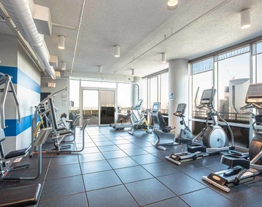 737 W Washington Boulevard - Photo Thumbnail 31