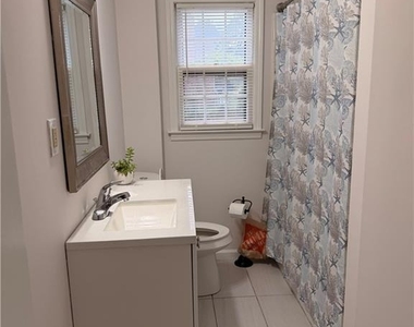886 Killian Hill Road Sw - Photo Thumbnail 7