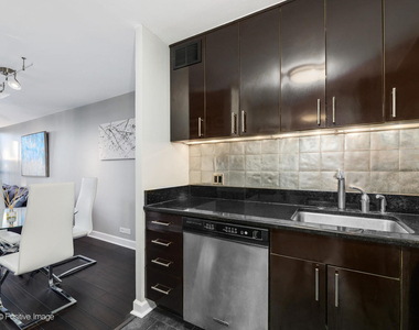 1030 N State Street - Photo Thumbnail 12