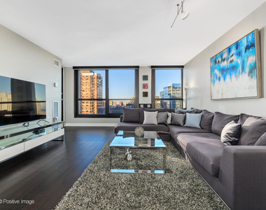 1030 N State Street - Photo Thumbnail 4