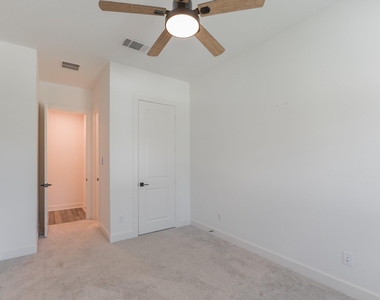 972 Terlingua Creek Drive - Photo Thumbnail 32