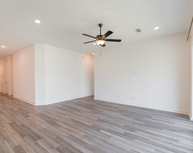972 Terlingua Creek Drive - Photo Thumbnail 20
