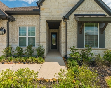 972 Terlingua Creek Drive - Photo Thumbnail 3