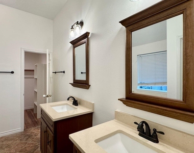 15027 Winding Black Cherry Lane - Photo Thumbnail 24