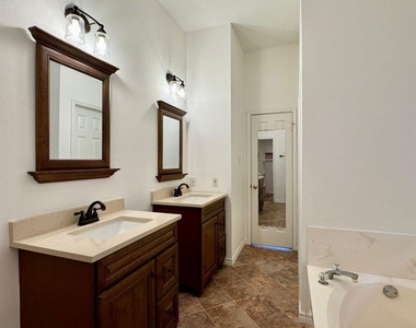 15027 Winding Black Cherry Lane - Photo Thumbnail 22