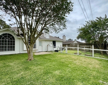 15027 Winding Black Cherry Lane - Photo Thumbnail 31