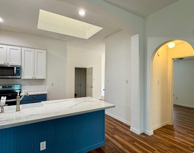 15027 Winding Black Cherry Lane - Photo Thumbnail 14