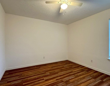 15027 Winding Black Cherry Lane - Photo Thumbnail 27