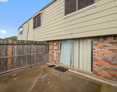 11550 Chimney Rock Road - Photo Thumbnail 24
