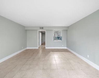 11550 Chimney Rock Road - Photo Thumbnail 12