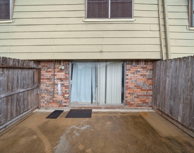 11550 Chimney Rock Road - Photo Thumbnail 25