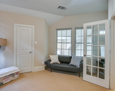 760 Nicholson Street - Photo Thumbnail 26