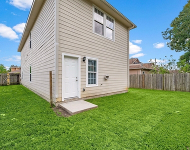 3002 Paige Street - Photo Thumbnail 20