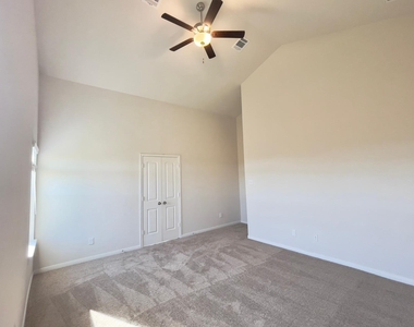 21619 Cypress Maple Drive - Photo Thumbnail 10