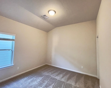 21619 Cypress Maple Drive - Photo Thumbnail 14