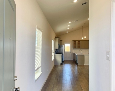 21619 Cypress Maple Drive - Photo Thumbnail 2