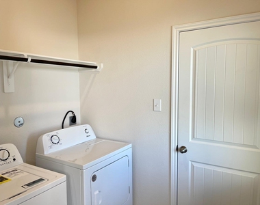 21619 Cypress Maple Drive - Photo Thumbnail 19