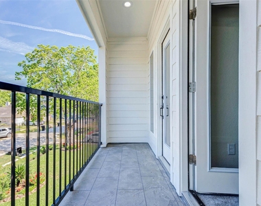 7115 England Street - Photo Thumbnail 15