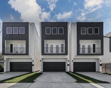 7115 England Street - Photo Thumbnail 17
