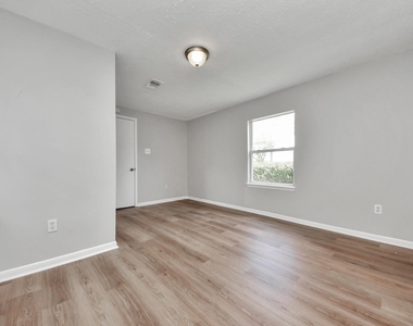 3603 Crosby Cedar Bayou Road - Photo Thumbnail 23
