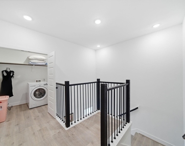 1352 W 24th Street - Photo Thumbnail 18