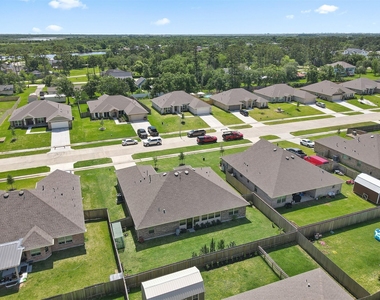 4322 Karam Landing - Photo Thumbnail 32