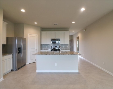 29631 Weber Way Court - Photo Thumbnail 7