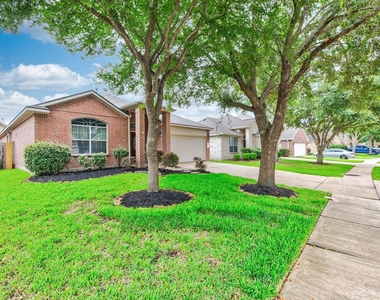 25811 Sundrop Meadows Lane - Photo Thumbnail 3