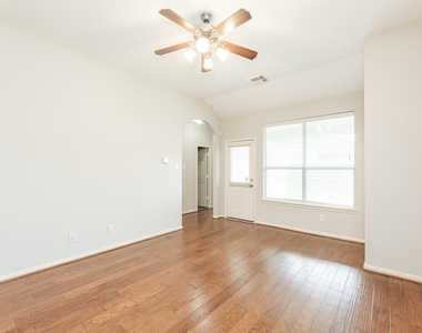 25811 Sundrop Meadows Lane - Photo Thumbnail 8