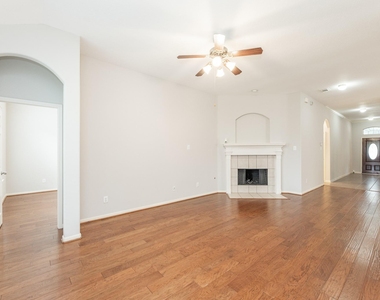 25811 Sundrop Meadows Lane - Photo Thumbnail 9