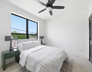 4603 Harrisburg Boulevard - Photo Thumbnail 17