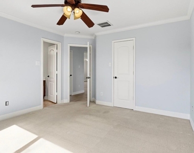 3638 Fuller Bluff Drive - Photo Thumbnail 11