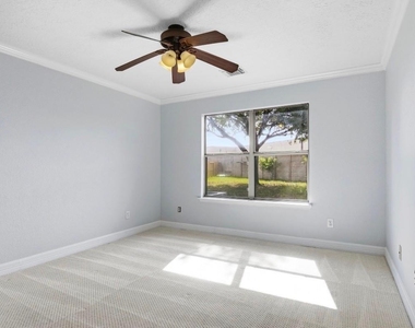 3638 Fuller Bluff Drive - Photo Thumbnail 9
