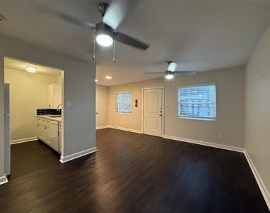 1824 Thonig Road - Photo Thumbnail 3