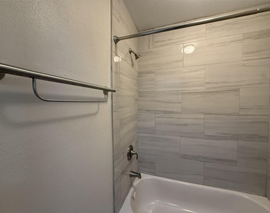 1824 Thonig Road - Photo Thumbnail 16