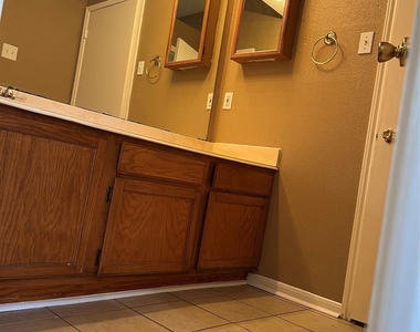2121 El Paseo Street - Photo Thumbnail 22