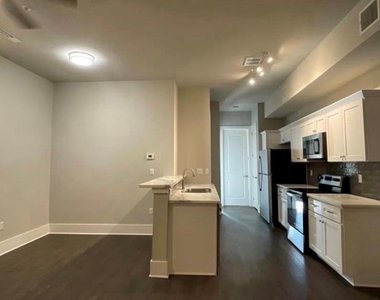2727 Houston Avenue - Photo Thumbnail 4